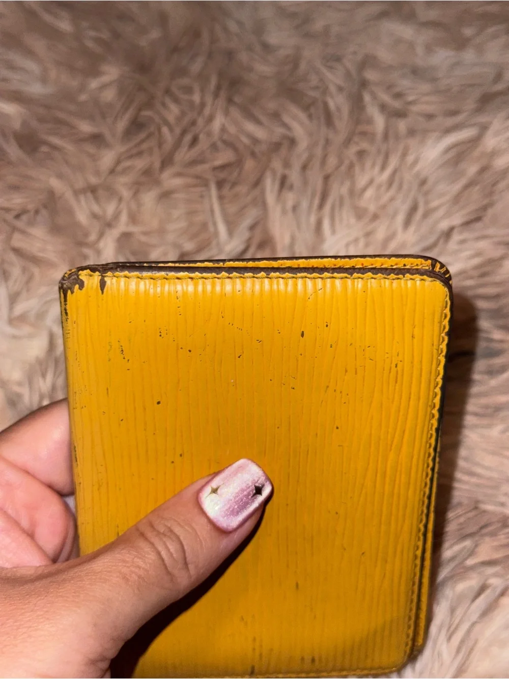 Louis Vuitton Vintage Yellow Epi Porte 2 Cartes Vertical ID Pass Case